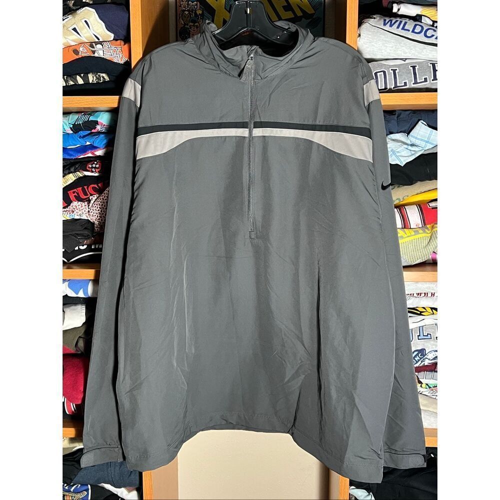 Nike Golf Men's 1/2 Zip University Kentucky Windbreaker Pullover Jacket